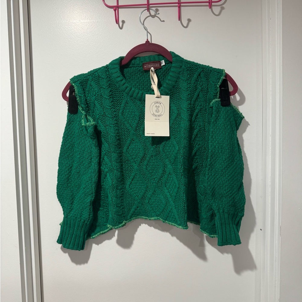 UO Renewal Vintage Remade Green Cable-Knit Sweater Vest + Matching Arm Warmers